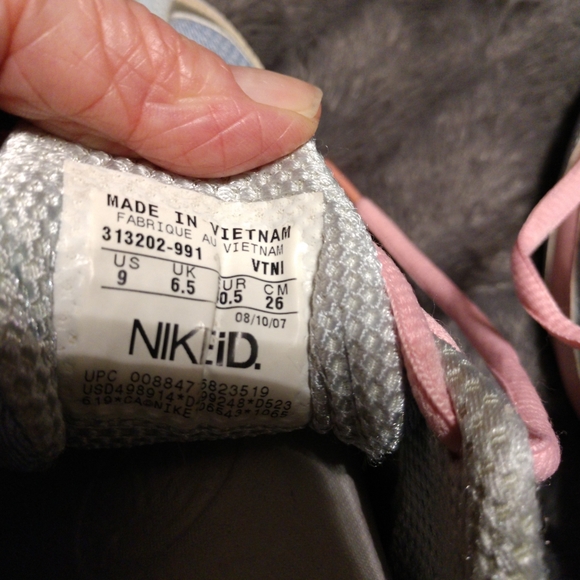 Like new Pastel Nike Aires - Picture 5 of 11